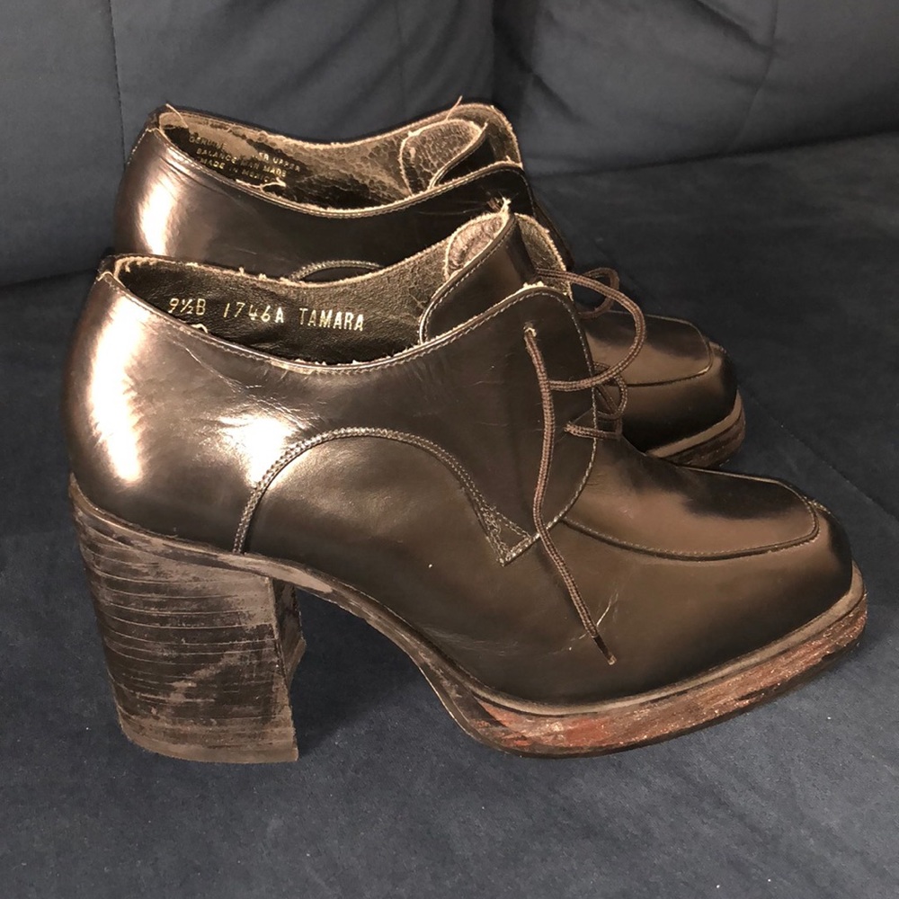 Steve Madden black chunky lace ankle boots